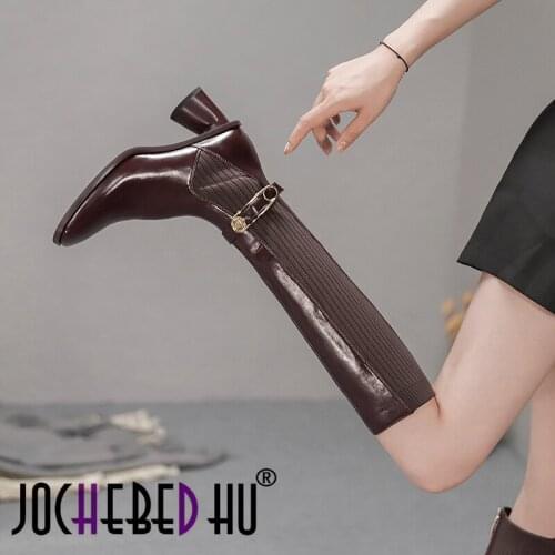 【JOCHEBED HU】Autumn and Winter New Retro Brown Boots Pointed Thick Heel Side Zipper High Heel Western Cowboy Boots Chain Knee