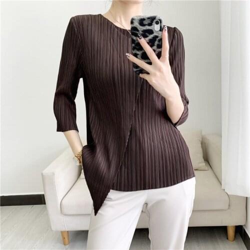 Miyak Pleated Three Quarters Sleeve Irregular Top Women Spring Autumn Solid Color Round Neck Button Casual Basic T-shirt Female
