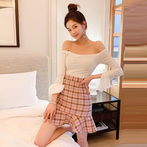 New arrival fashion spring set women OL sweet temperament bouncy sexy off-shoulder white top and ruffle mini skirt two piece set