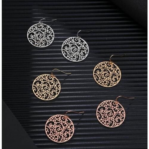 Gold Filigree Paisley Earrings for Women 2021 New Boutique Bridesmaid Geometric Cutout Flower Window Jewelry Gifts for Her