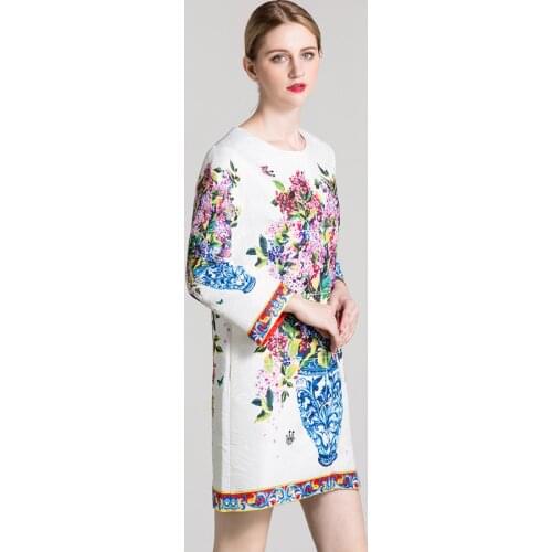 Coat 2021 Vintage Fall Winter Women Full Sleeve Scarf Flower Vase Beading Print Jacquard Long Designer XXL Coats