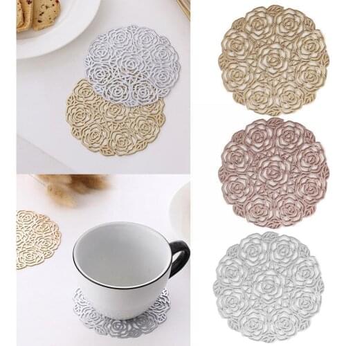 Nordic Style Hollow Rose Flower-shaped Coaster Creative PVC Home Bowl Anti-scalding Mat Insulation D6T0