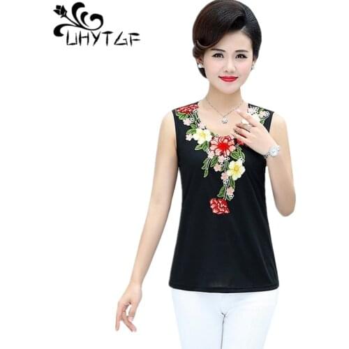 UHYTGF Vests for women fashion embroidered pullover summer vest women elegant sleeveless short top 5XL plus size gilet femme 899