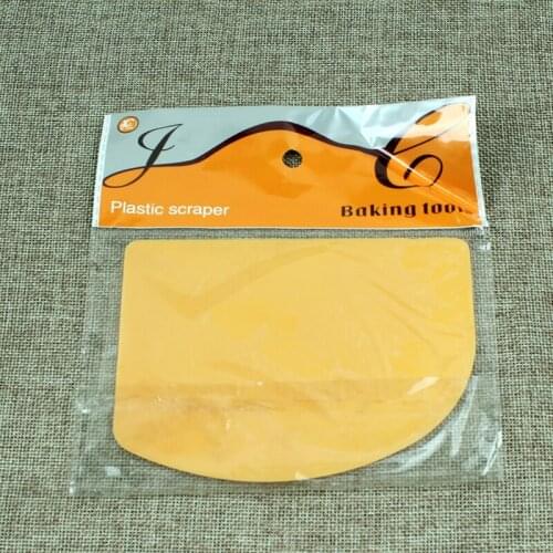 12.8cm*9.7cm Semi-arc Flexible Pastry Butter Dough Cake Cookie Scraper Cutter Bake Decorating DIY Kitchen Tool MF142