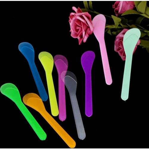 100Pcs Plastic Facial Mask Spoon Mud Mask SpatulaCosmetic Mask Spatula Makeup Mask Cream Spoon Make Up Face Beauty Tool Kits