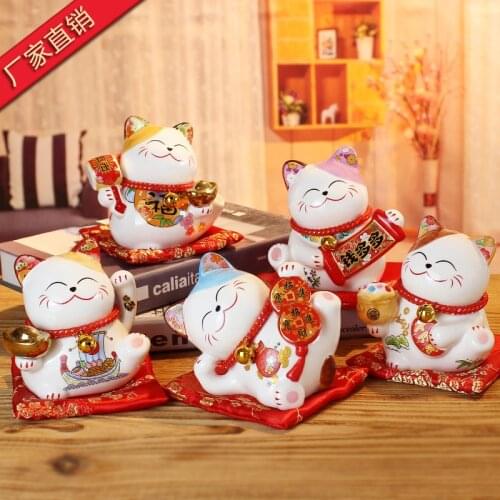 Maneki Neko Lucky Cat Ceramic Decoration Creative Japanese Fortune Cat Small Piggy Bank Store