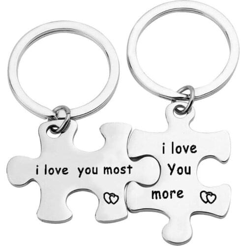 2Pcs Valentine Family Key Chain Couple Valentine Gifts Boyfriend Girlfriend