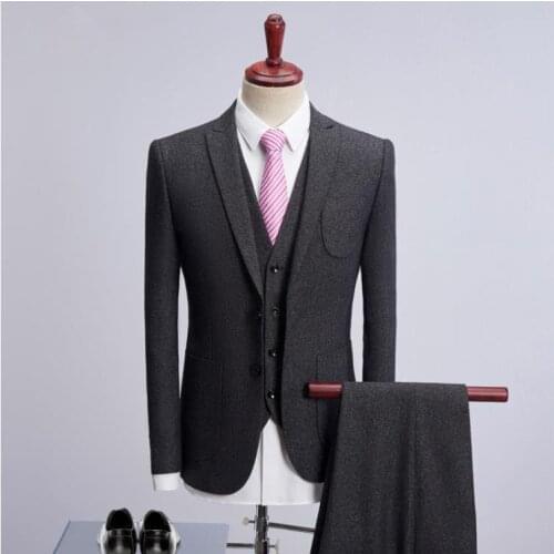 2019 New Style Wool Jacket Mens Decorated Body Dresses Wedding Dresses Businessmen Classic Blazer Suit terno Slim costume homme