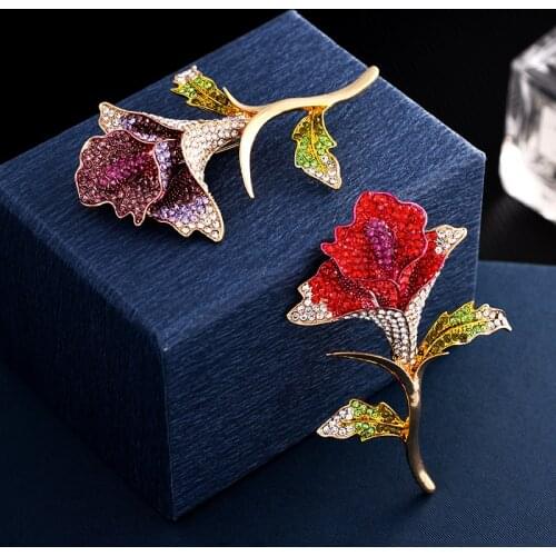 OTA 2021 summer popular creative jewelry flower fashion rose brooch alloy diamond brooch Unisex