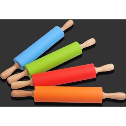 2021 New Silicone Rolling Pin Roller Anti-sticking Solid Wood Rolling Pin Flour Roll Dumpling Stick Medium Multicolor
