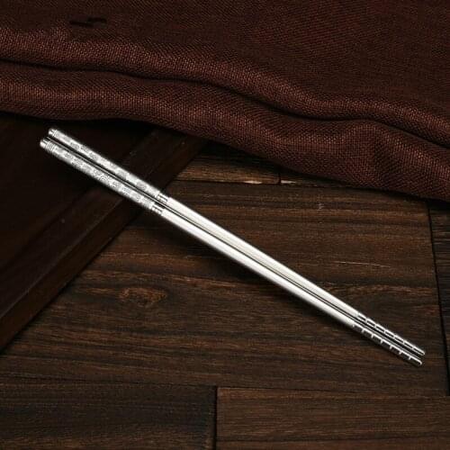Chopsticks. Silver chopsticks. Antique hollow silver chopsticks. Pure silver s999 chopsticks. Antiskid pure silver chopsticks