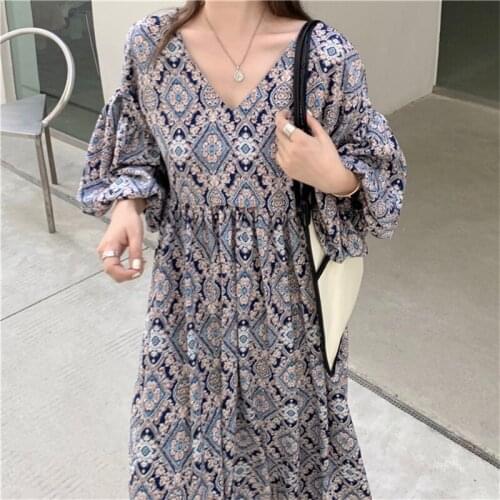 Japanese Vintage Style Kimono Dress Puff Half Sleeve V-Neck Sweet Girls Style Floral Printing Loose Dresses Harajuku Style Dress