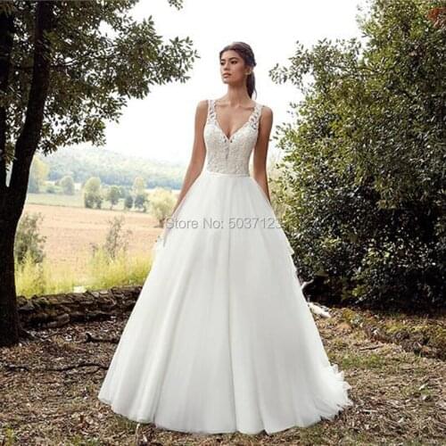 A Line Wedding Dresses with Lace Appliques V neckline Vestido De Noiva Sleeveless Open Back Floor Length Bridal Wedding Gown