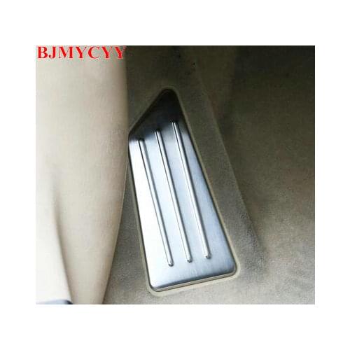 BJMYCYY Main car driving on the left side of the break pedal decoration sequins for Toyota Corolla 2014 auto accessories