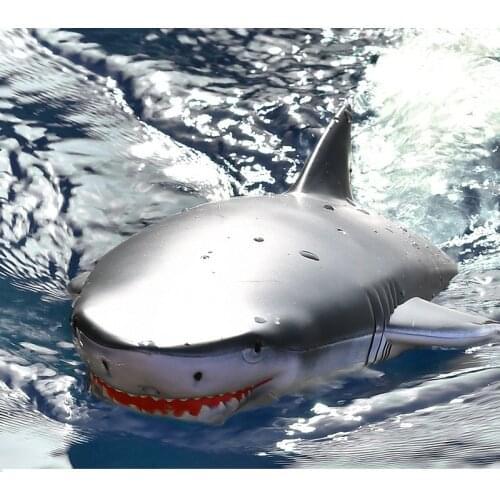 RC Simulation Shark 2 in 1 Speedboat 2.4G Remote Control Sharks Toy High Speed Swimming Bathroom Toys Boat For Children Gift