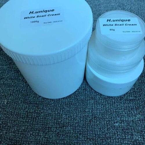 Snail cream moisturizes smoothes fine lines brightens skin tone and tightens skin