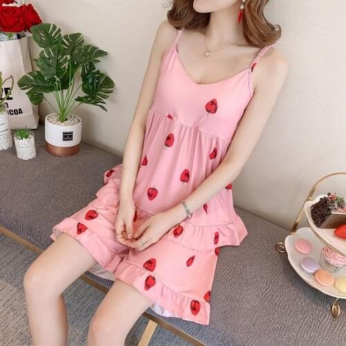 Fashion High Quality V-Neck Print Cartoon Top And Front Shorts Pajama Set 2020 New Woman Short Sleeve Casual Slings Sleepwear