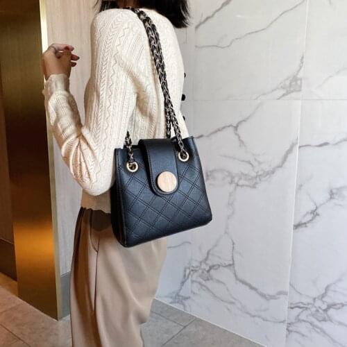 Casual Totes Designer Wide Strap Women Handbags Luxury Pu Leather Shoulder Crossbody Buckets Bag For Lady Purses