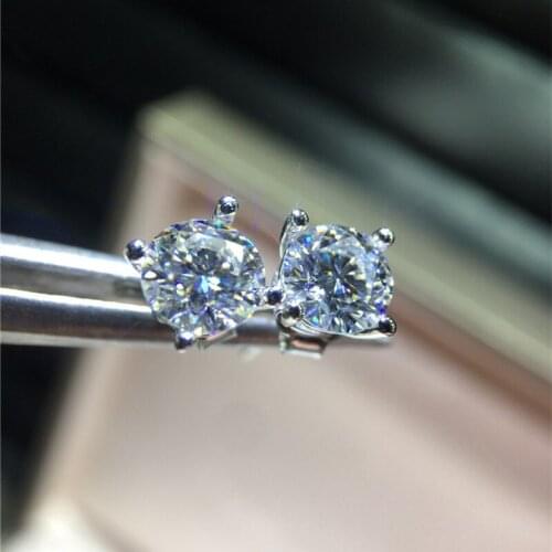 0.5-1 ct Diamond Earrings Silver Cow Head Cut D Color Diamond Test Passed Moissanite Stud Earrings Female Trendy Wedding Jewelry