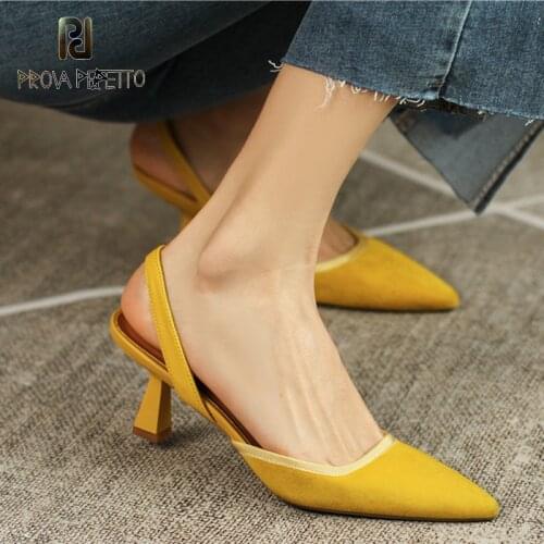 French mid-heel sandals women 2021 summer new pointed toe stiletto sheepskin black retro high-heeled sandals