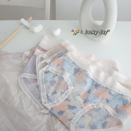 Summer Low Waist Girls Underwear Flower Sweet Thin Breathable Seamless Transparent Panties Sexy Lingerie Corset Lace Briefts