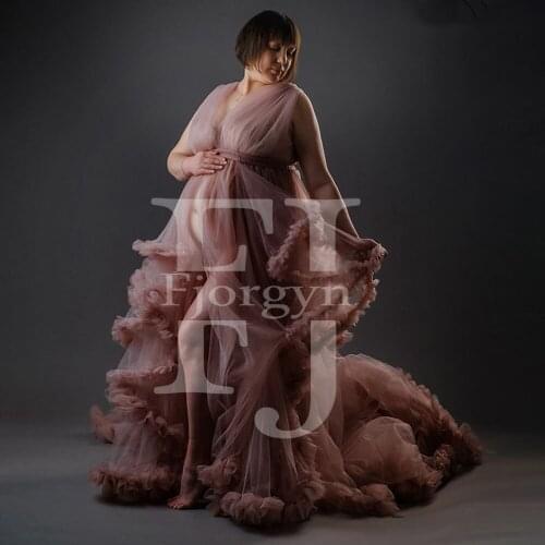 Absolutely Unique Sleeveless A-Line Ball Gown Maternity Dresses 2021 Custom Made V-Neck Ruffles Sweep Train Womens Dress