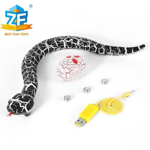 Tricky gifts for kids and friends Highly simulated plastic infrared radio remote control animal snake toy with USB charging