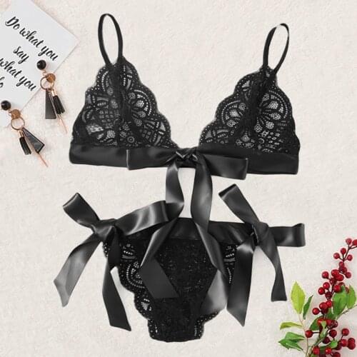 2020 Lace Bras Sexy Lingerie Set Hot Women Underwear V Neck Sleeveless Lace Transparent Bra Set Scallop Bralette And Panties Set
