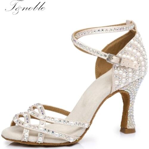Latin Dance Pearl Decoration Shoes Soft Bottom Shoes Salsa Ballroom Women High Heel Dance Shoes Cuban Heels Summer Sandals L379