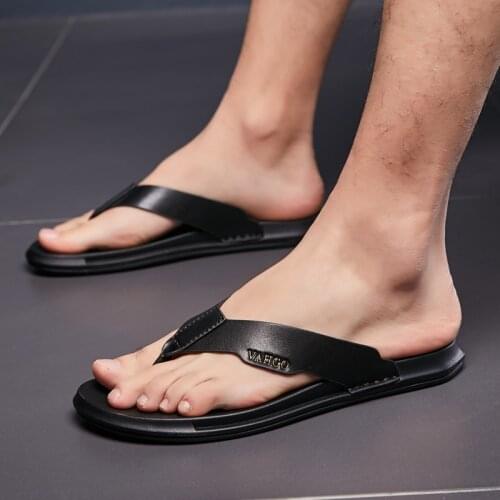 Brand Summer Beach Men Slippers Fashion Genuine Leather Casual Shoes Mens Beach Flip Flops Male Flats Outdoor Rubber Cool Shoes
