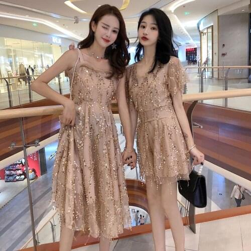 Women Summer Backless Bling Sequin Tassels Bodycon Dress Elegant Lady Elastic Slim Bandage Strap Halter Zipper Party Midi Dress