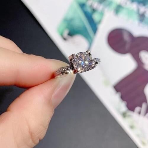 Passed Diamond Testhigh Quality Moissanite 18K White Gold Ring Bull Head Shape Fine Jewelry Diamond Ring Cocktail Party Jewelry