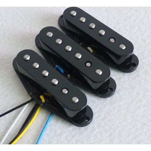 Free Shipping White 60s Vintage Black Flatwork Alnico 2 single coil ST guitar pickup in Ivory color