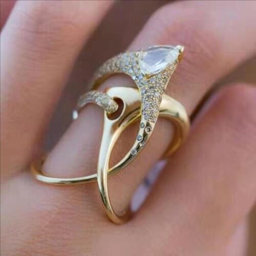 Classic Zircon Geometry Water Drop Womens Ring Trendy Gold Color Ring Jewelry 2021 Jewelry Wedding Party Accessories
