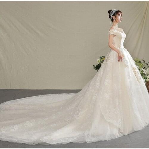2019 New Wedding Dress Romantic Champagne Color Lace Flower Boat-neck Cathedral Train Wedding Dress Europe American Hot Selling