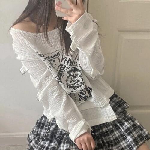 Lady Skull Print Loose T Shirt Off Shoulder Long Sleeve Women Harajuku Thin Irregular T-shirt Korean Fashion Cloth