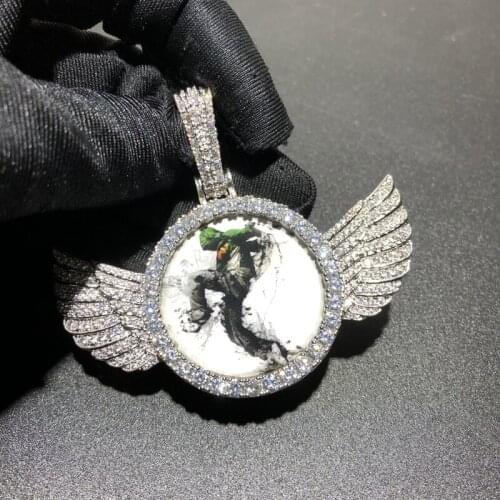 Hiphop iced out wing picture pendant