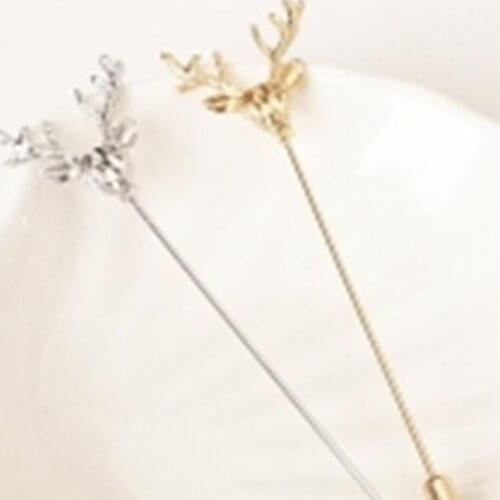 New Fashion Simple Deer Head Brooch Pins For Women Men Suit Animal Collar Pin Fine Jewelry