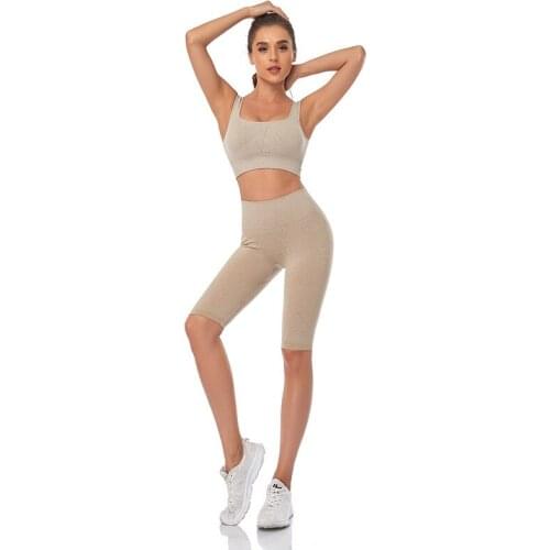 Female 2021 New Yoga Sports Bra Thread Seamless High-waisted Butt Lift Fitness Shorts Set for Women