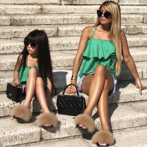 Kids Fluffy Slides Real Fox Fur Slippers Mommy Fur Slippers Plush Fashion Sandals Women Furry Flip Flops Multicolor Customize