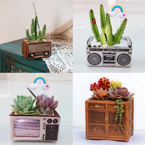 Retro Radio-Shaped Flower Pot Innovative Television Recorder Shaped Flowerpot Home Decoration Garden Desktop Classic Succulent