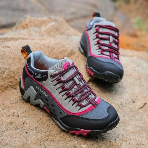 2021 new hiking shoes men and women couples leather outdoor sports shoes waterproof non-slip hiking breathable travel shoes