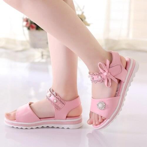 2020 Newest Girls Sandals Bow Summer Student Princess Sandals Beaded Hollow Soft Bottom Kids Sandals Size 26 -36