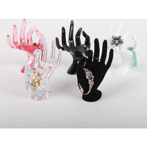 TONVIC Stands For Cakes And Pastries