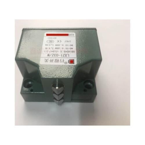 New LXZ1-03z/N LXZ1-03z/W high precision combined stroke limit switch