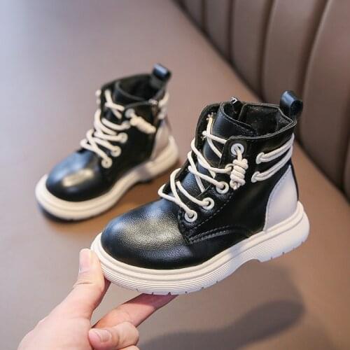 2021 autumn girls boots genuine leather wear-resistant shiny square toe muffin bottom Martin boots