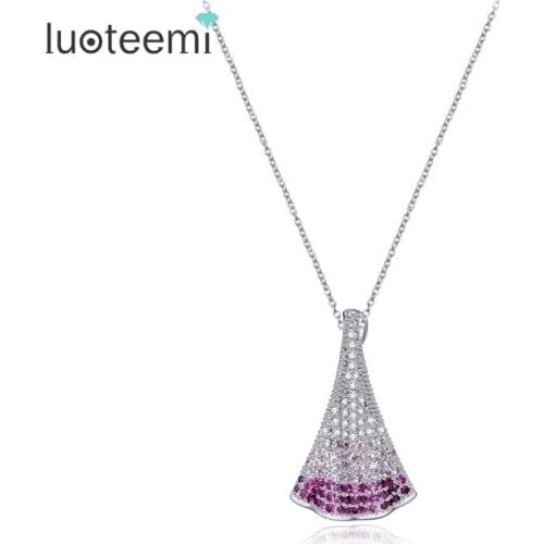 LUOTEEMI Unique Sparkling Cubic Zircon Gradient-Color Micro Pave Fan Shape Pendant Necklace For Women Birthday Christmas Gift