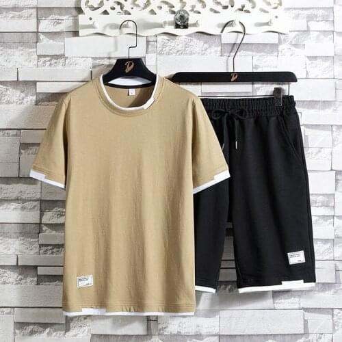 2020 Fashion Tracksuit round neck short-sleeved T-shirt +Shorts Men Summer two-piece Sets Beach Mens Running Sportswears Set