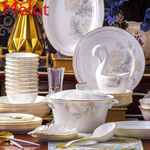 Luxury Bowl and Dish Set Household Bone China Cutlery Bowl and Plates Ceramic European Upscale Gold Rimmed Bowl Set Combination