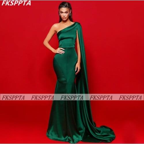 Long Cape Emerald Green Prom Dresses Mermaid One Shoulder Floor Length Satin Formal Women Gowns Prom Plus Size